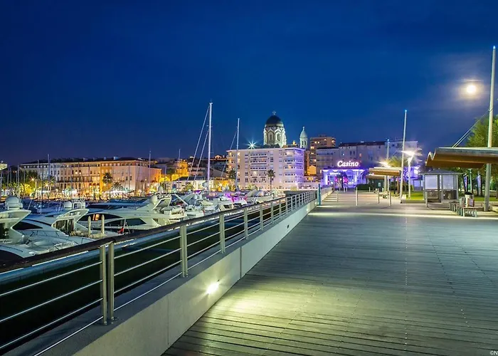 Calme Avec Terrasse - Saint-raphael - Fr-1-226a-153 Saint-Raphaël