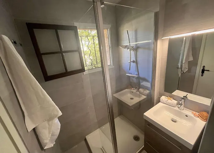 Calme Avec Terrasse - Saint-raphael - Fr-1-226a-153 * Saint-Raphaël